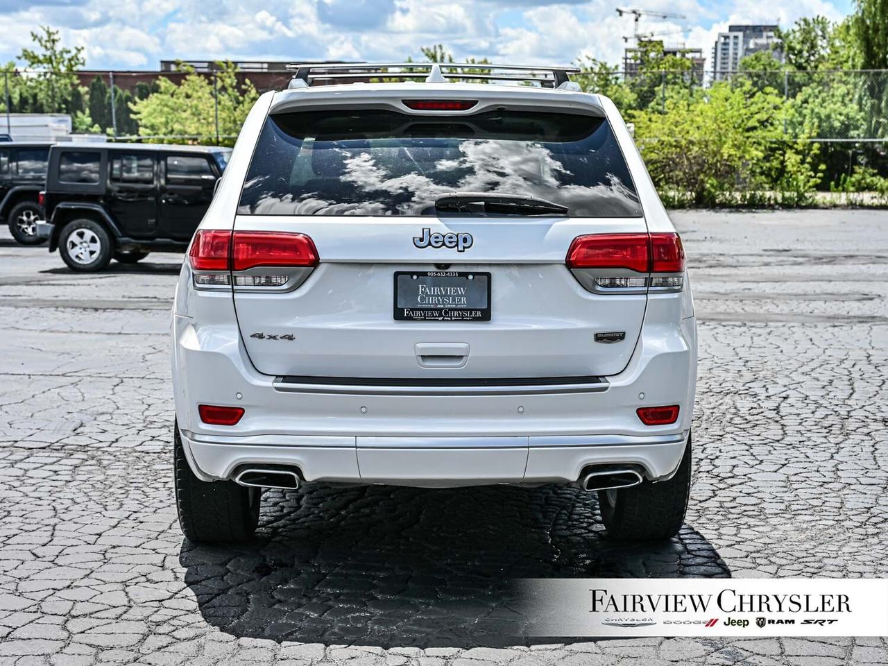 2018 Jeep Grand Cherokee Summit AS-IS YOU SAFETY YOU SAVE   DUAL ROOF   LEA Photo4