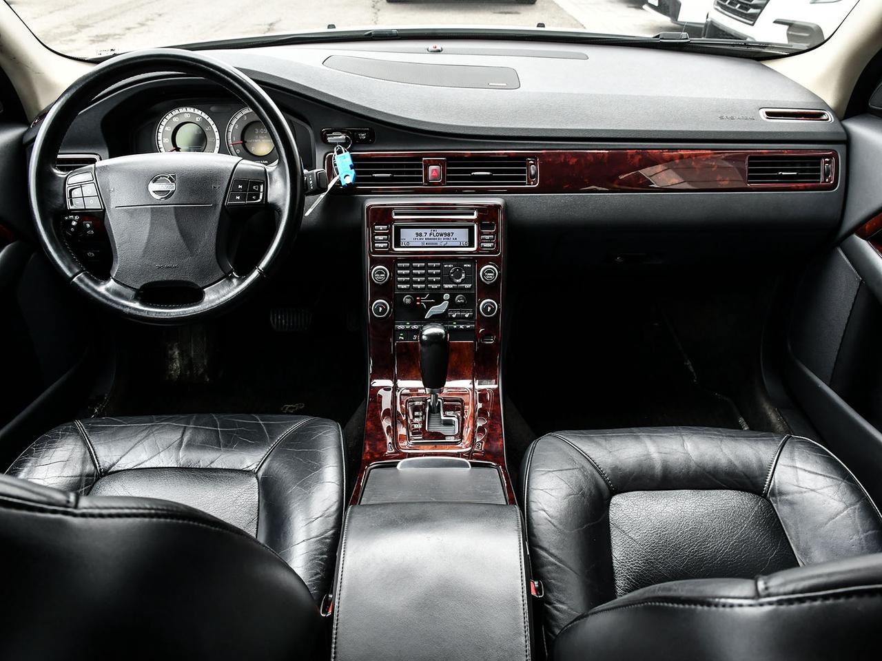 2007 Volvo S80 V8 311 HP   AWD   LEATHER   RARE FIND   SOLD ASIS Photo