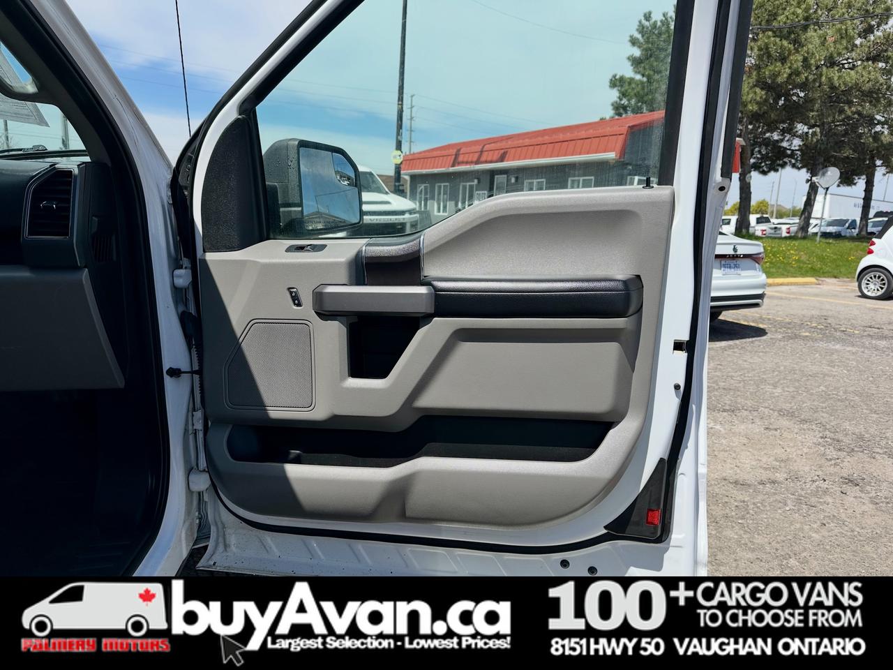 2019 Ford F-150 F-150 XLT Ext Cab 6.5FT Box 4x4 + Cap Racks Photo