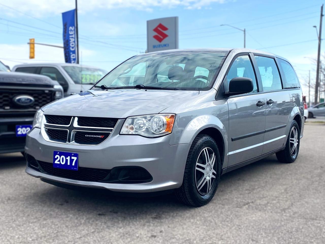 2017 Dodge Grand Caravan SE ~Heated Mirrors ~Stow 'N Go ~A/C ~Clean Carfax Photo0
