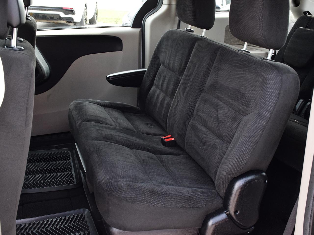 2017 Dodge Grand Caravan SE ~Heated Mirrors ~Stow 'N Go ~A/C ~Clean Carfax Photo