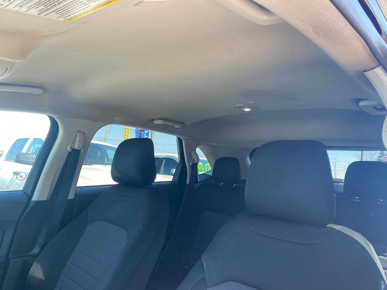 2020 Ford Edge SE AWD ~Camera ~Bluetooth ~Blind Spot ~CarPlay Photo
