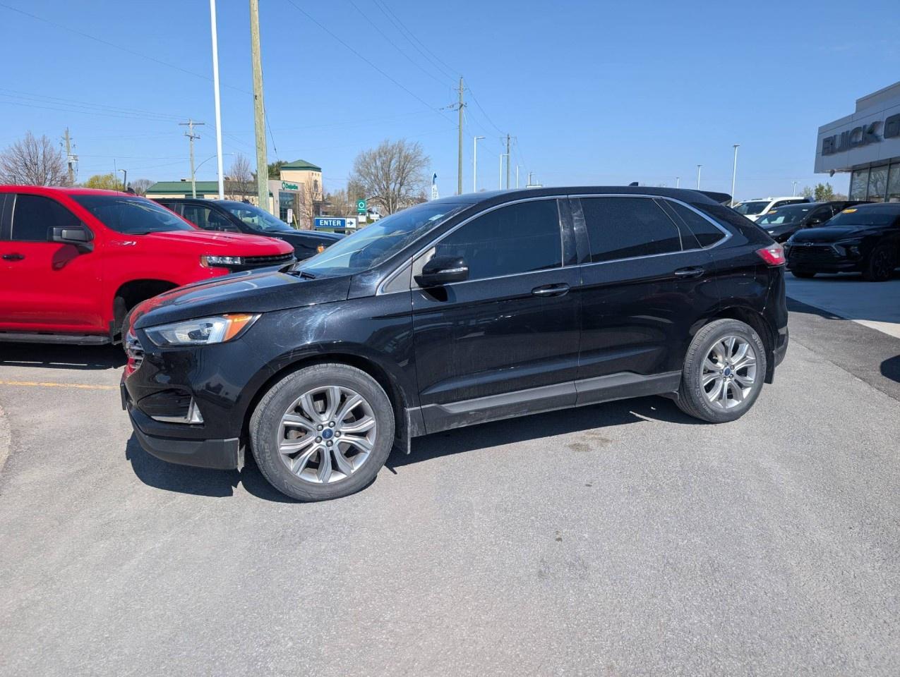 2019 Ford Edge Titanium AWD Photo