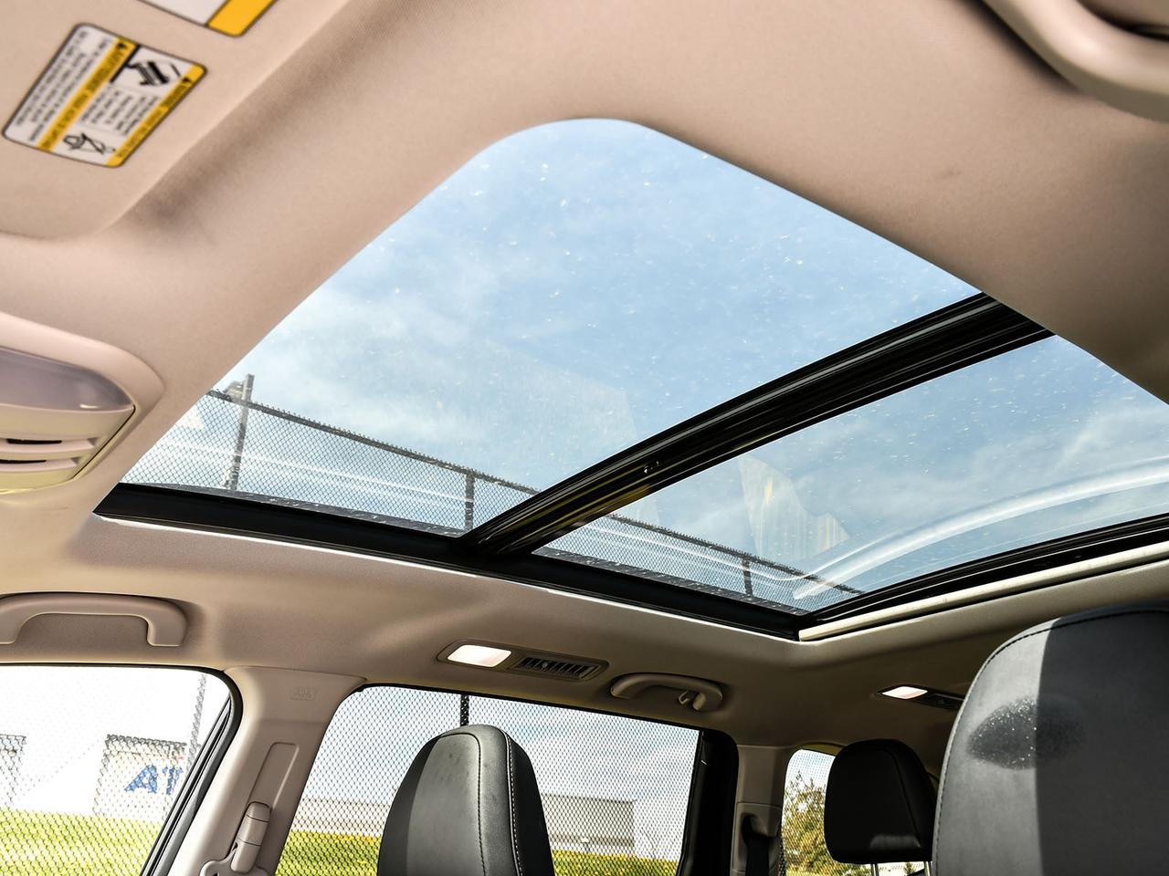 2025 Subaru ASCENT SPORT   1OWNER   CLEAN CARFAX  360 CAM   PANO ROOF Photo