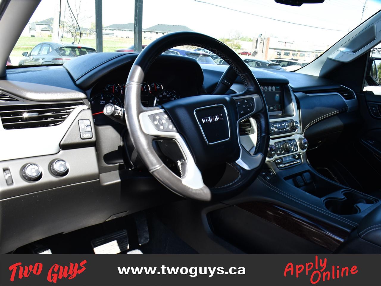 2019 GMC Yukon XL SLT 5.3L 4WD   7 Pass   Leather   DVD   Nav   Sunr Photo
