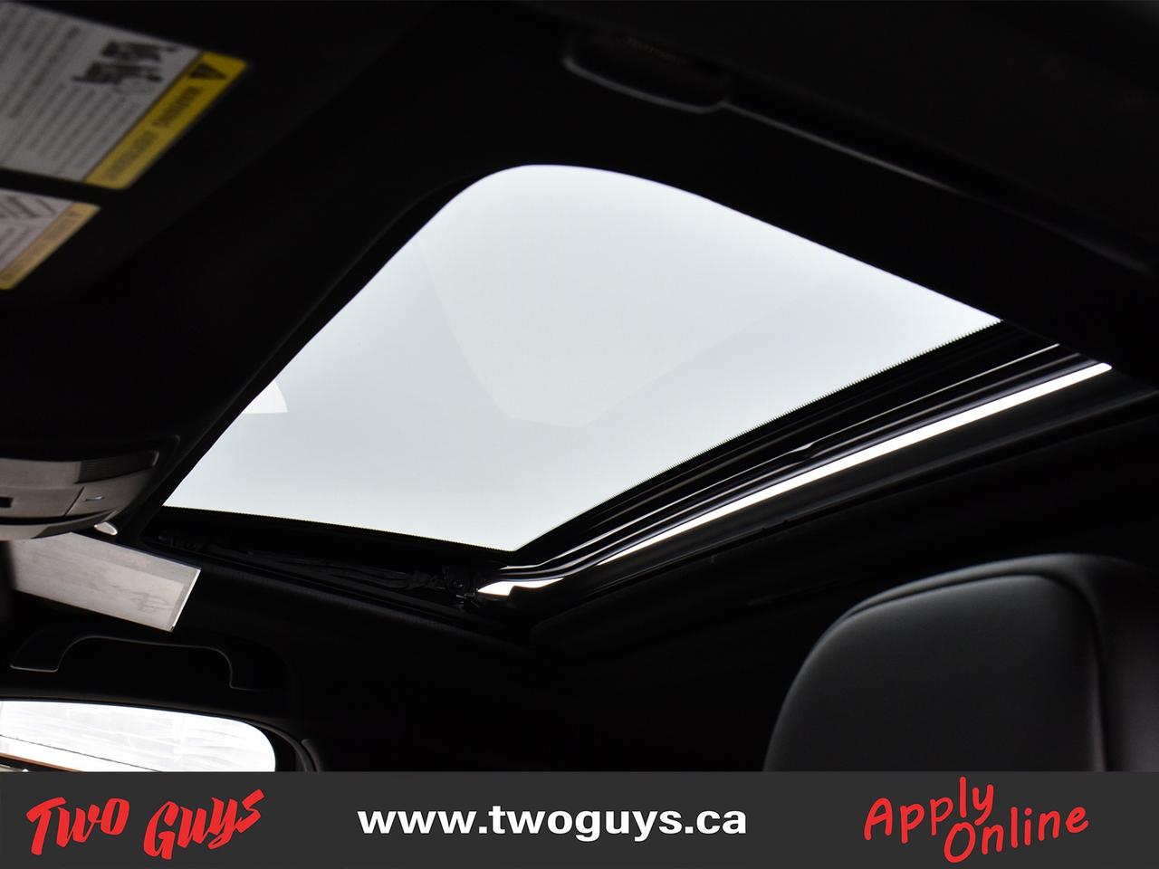 2022 Mazda CX-5 Signature AWD Leather Sunroof Nav Back Up Camera Photo