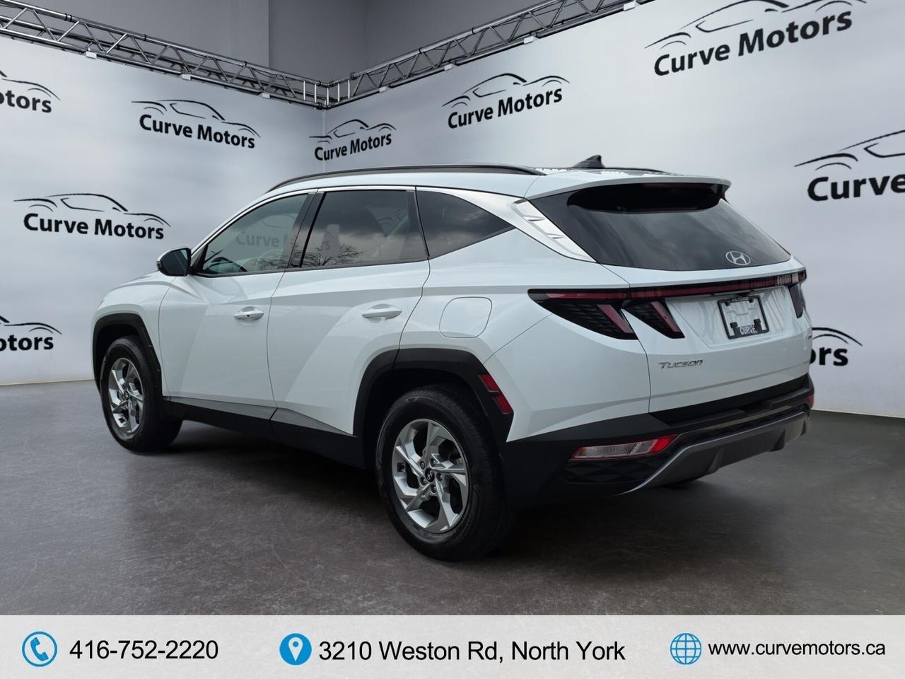 2023 Hyundai Tucson AWD w/Trend Package * LOW KM / 1 OWNER / PANORAMIC Photo