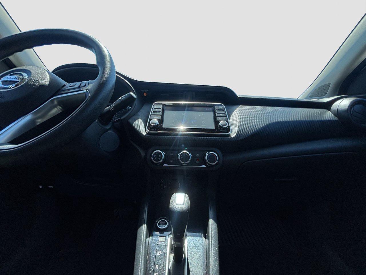 2021 Nissan Kicks S Photo