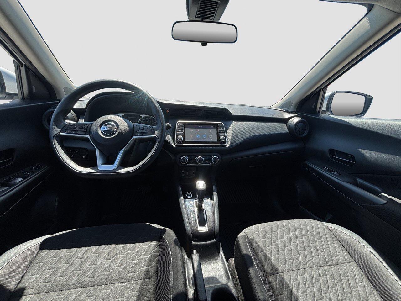 2021 Nissan Kicks S Photo