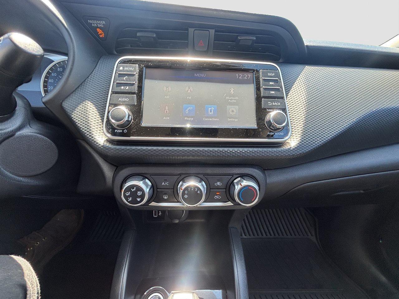 2021 Nissan Kicks S Photo