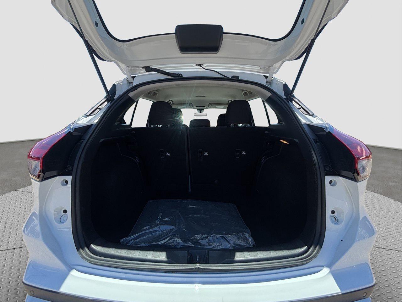2021 Nissan Kicks S Photo