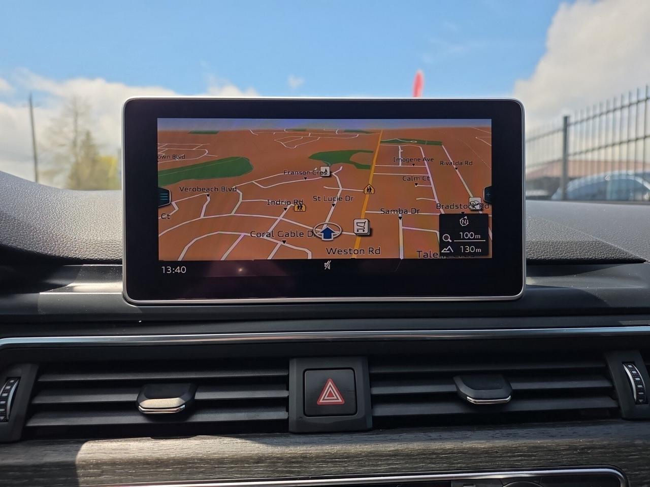 2019 Audi A4 Progressiv * CARPLAY / 360 CAMERA / BLIND SPOT / R Photo