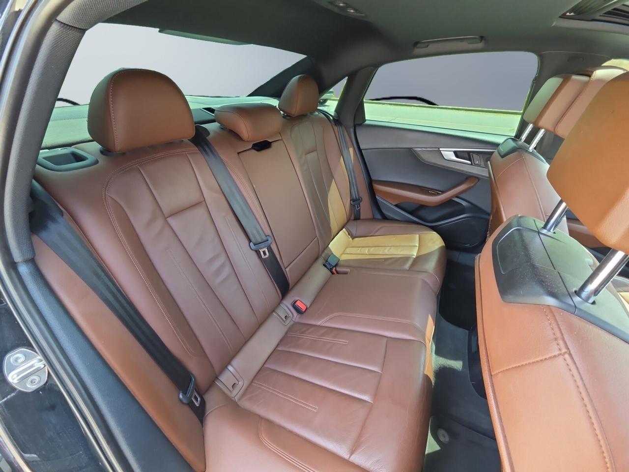 2019 Audi A4 Progressiv * CARPLAY / 360 CAMERA / BLIND SPOT / R Photo