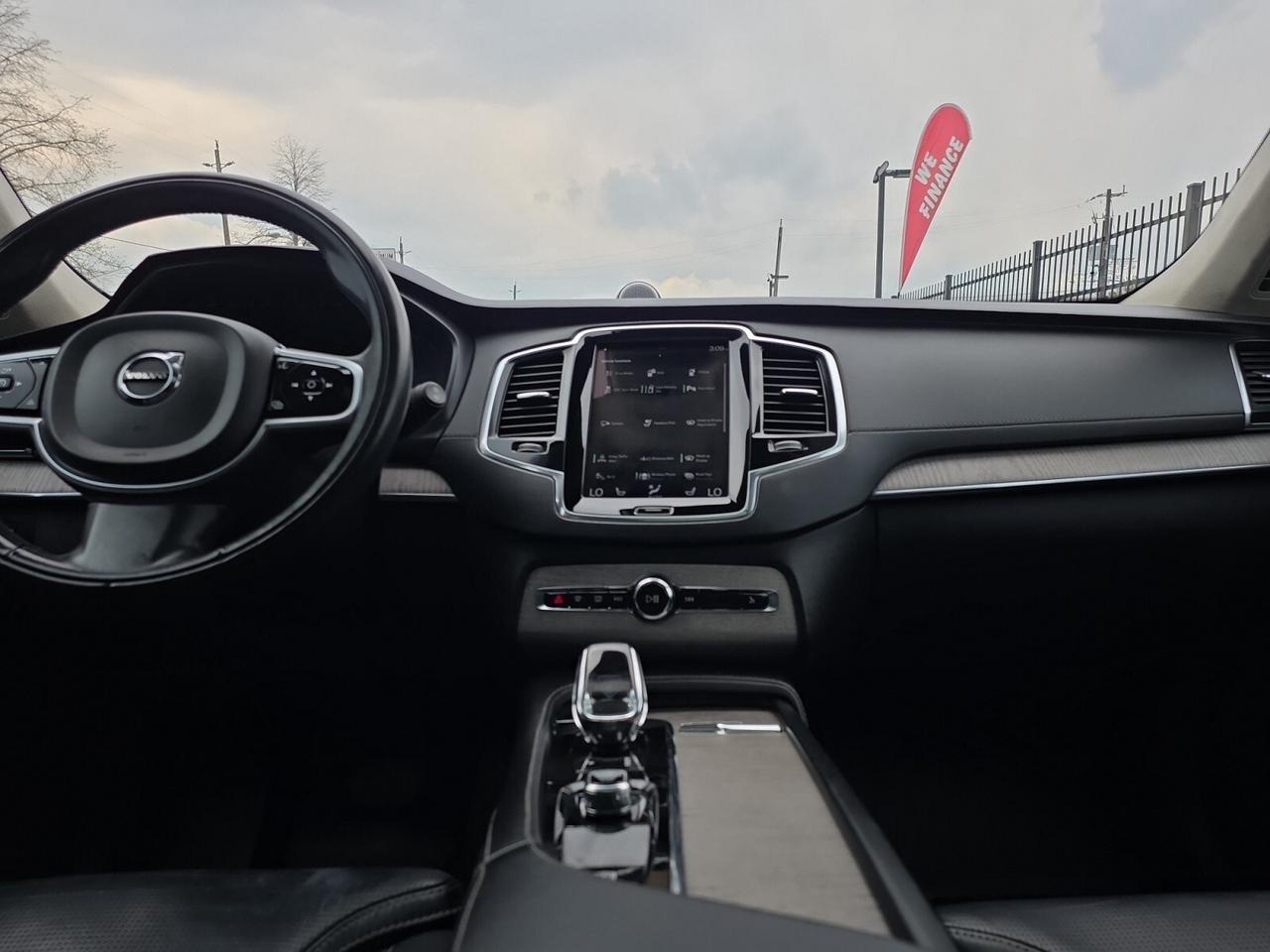 2022 Volvo XC90 Recharge T8 eAWD PHEV Inscription * NO ACCIDENTS / BOWERS & Photo