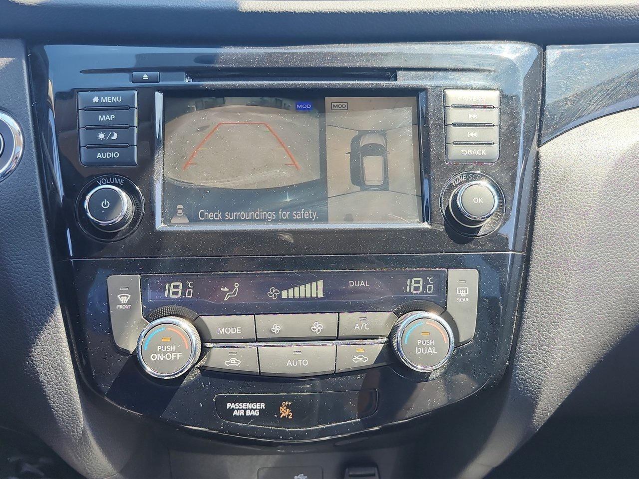 2021 Nissan Qashqai SL Photo