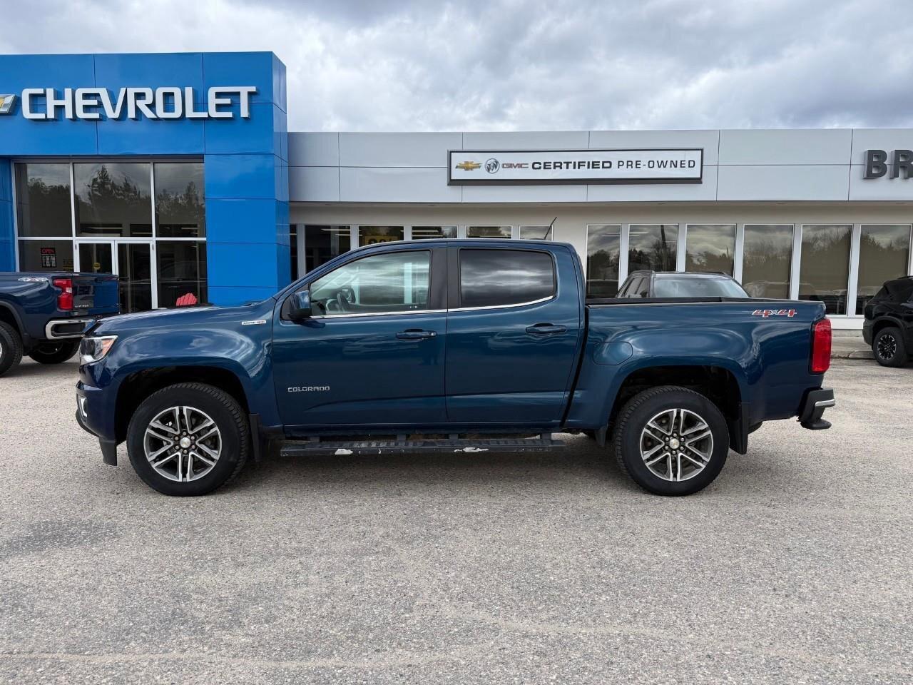 2020 Chevrolet Colorado 4WD LT HEAVY DUTY TRAILERING PKG. SPRAY IN BEDLINE Photo2