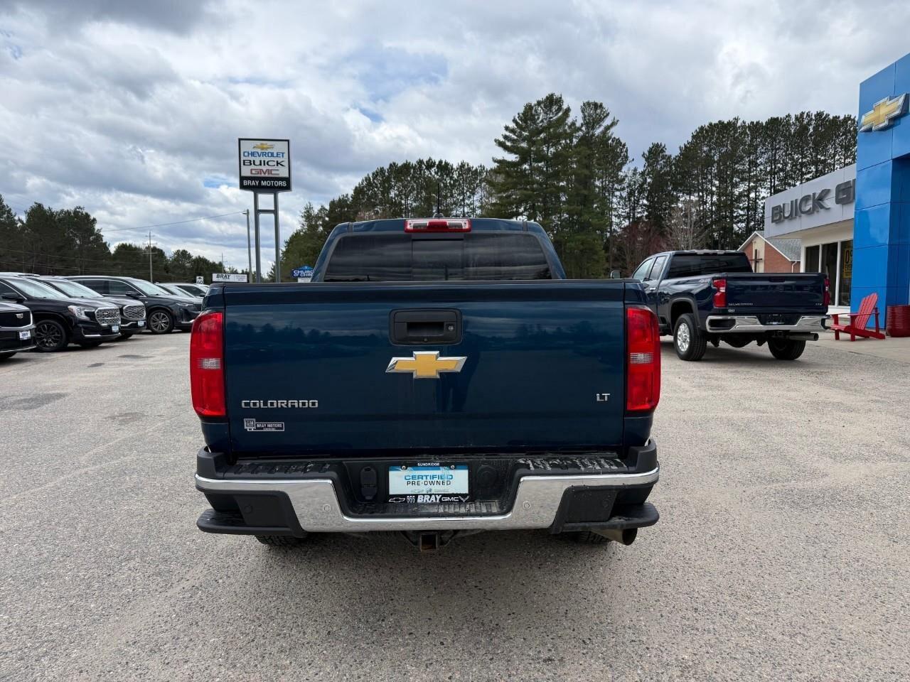 2020 Chevrolet Colorado 4WD LT HEAVY DUTY TRAILERING PKG. SPRAY IN BEDLINE Photo4