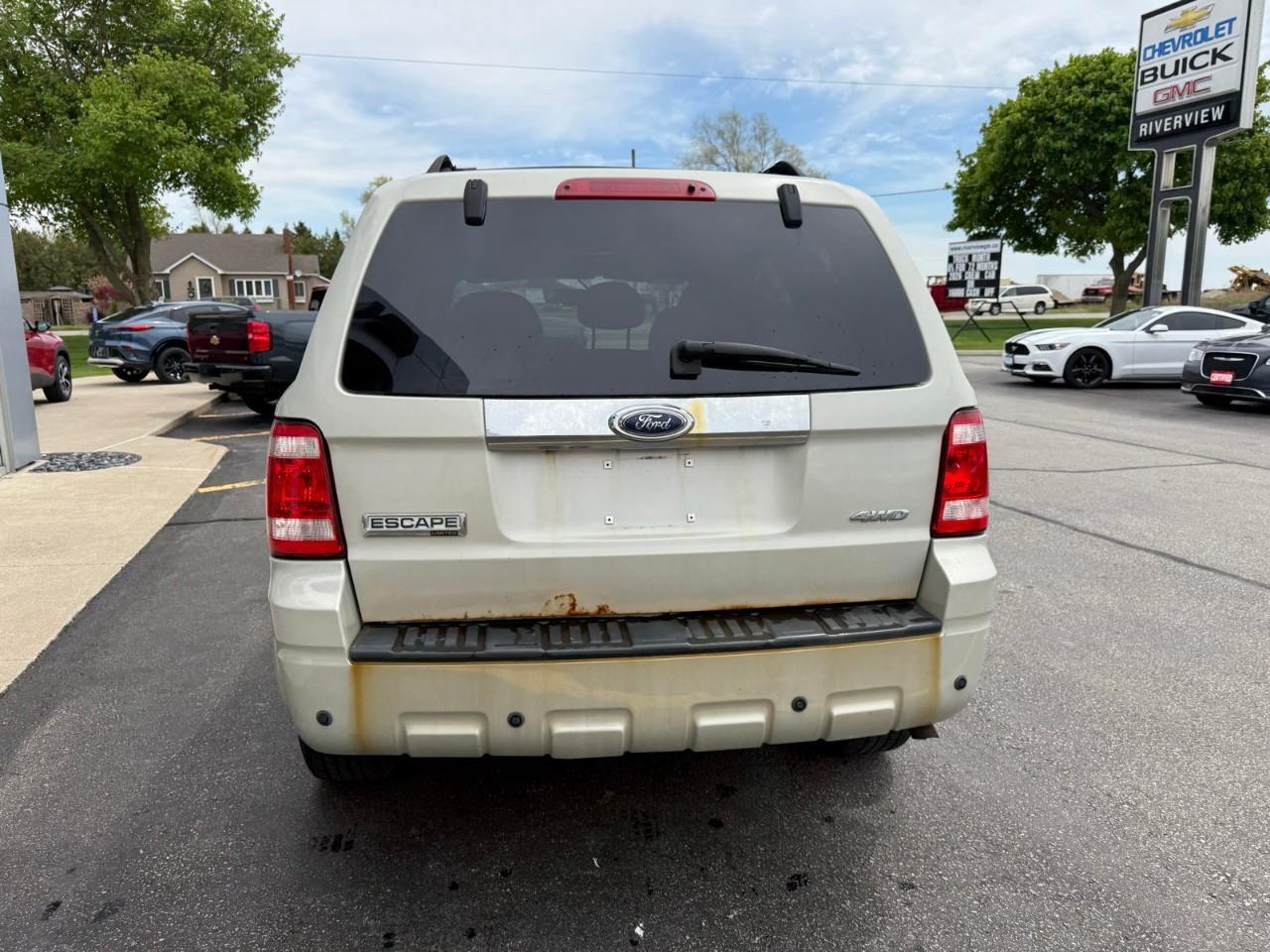 2009 Ford Escape Limited 3.0L 4dr 4x4 Photo