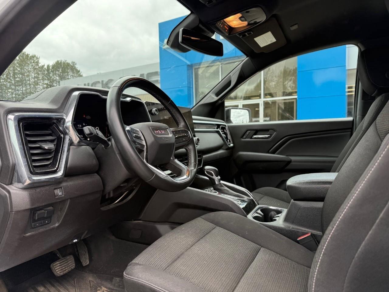 2024 GMC Canyon Elevation LEASE RETURN. TRAILERING PKG. 2 FACTORY Photo