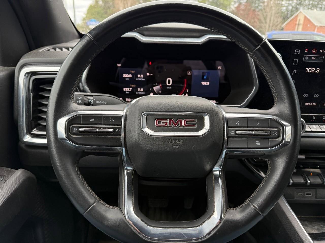 2024 GMC Canyon Elevation LEASE RETURN. TRAILERING PKG. 2 FACTORY Photo