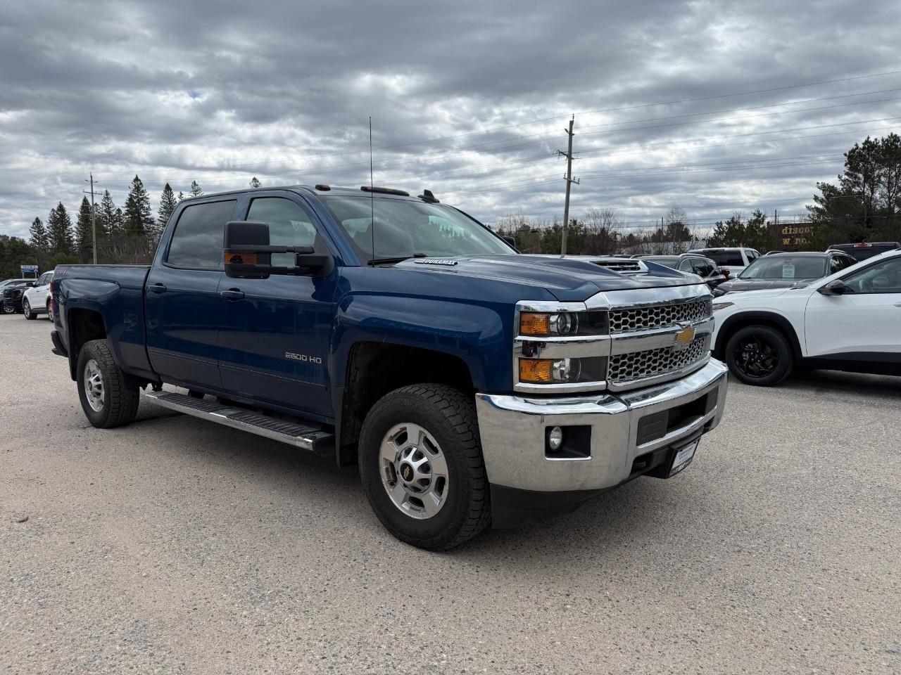 2019 Chevrolet SILVERADO 2500HD LT RUNNING BOARDS. HD TRAILERING PKG. SNOW PLOW PR Photo