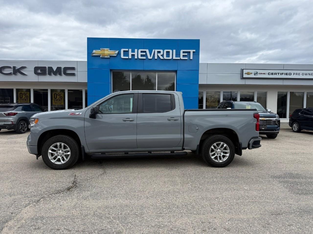 2024 Chevrolet Silverado 1500 RST LEASE RETURN. RUNNING BOARDS. TONNEAU COVER. T Photo