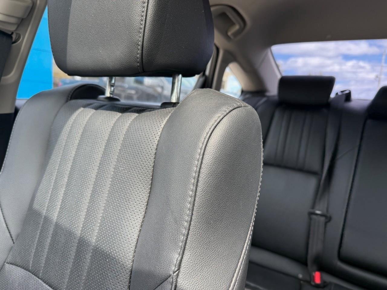 2019 Honda Accord Sedan Touring WINTER WHEELS AND TIRES. LOADED. CERTIFIED Photo