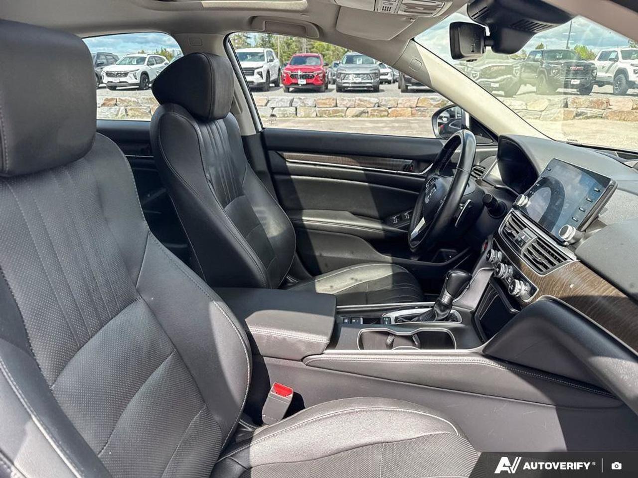 2019 Honda Accord Sedan Touring SUMMER & WINTER WHEELS AND TIRES. LOADED. Photo