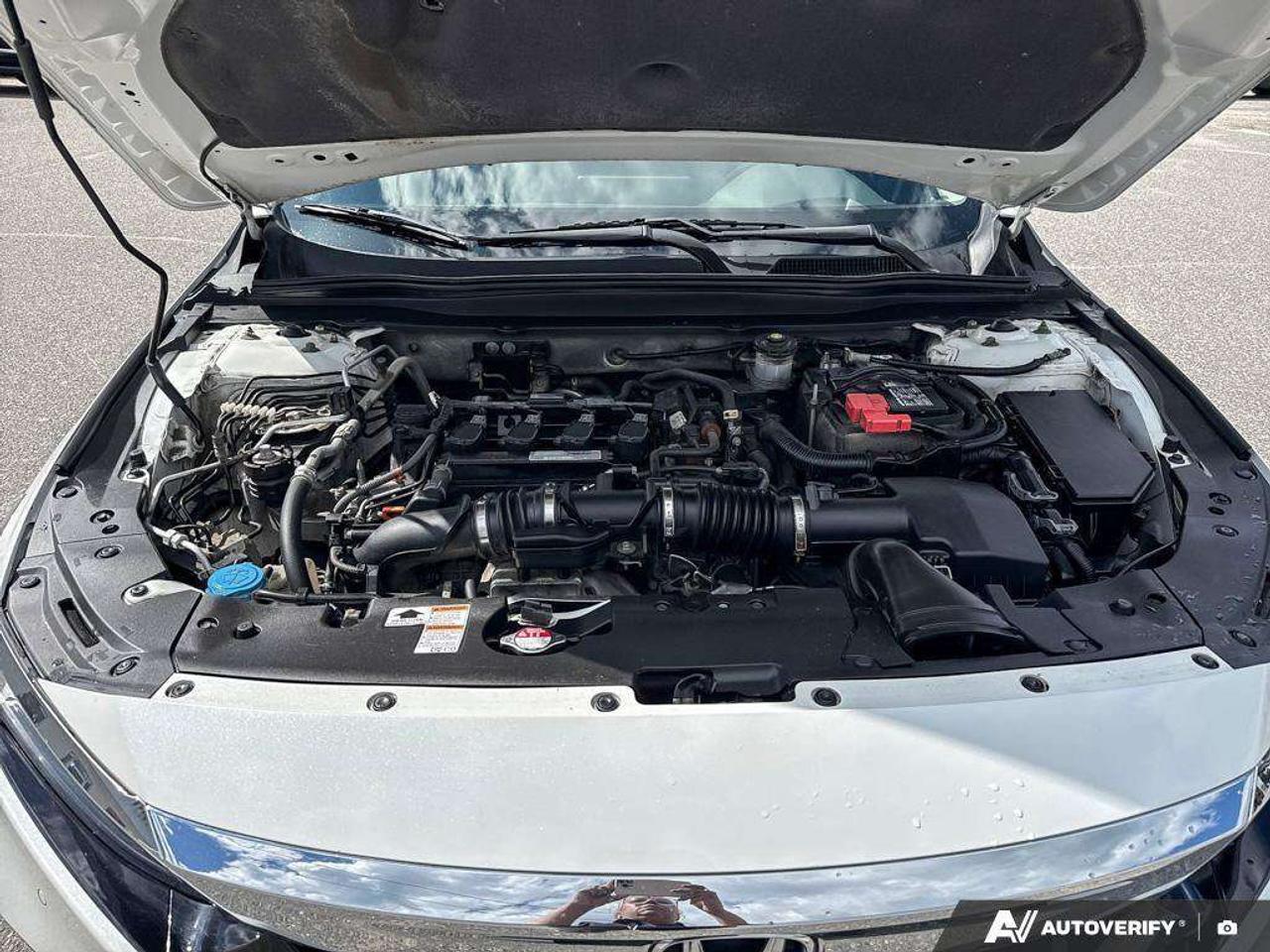 2019 Honda Accord SUMMER & WINTER WHEELS AND TIRES. LOADED. CERTIFIED. Photo