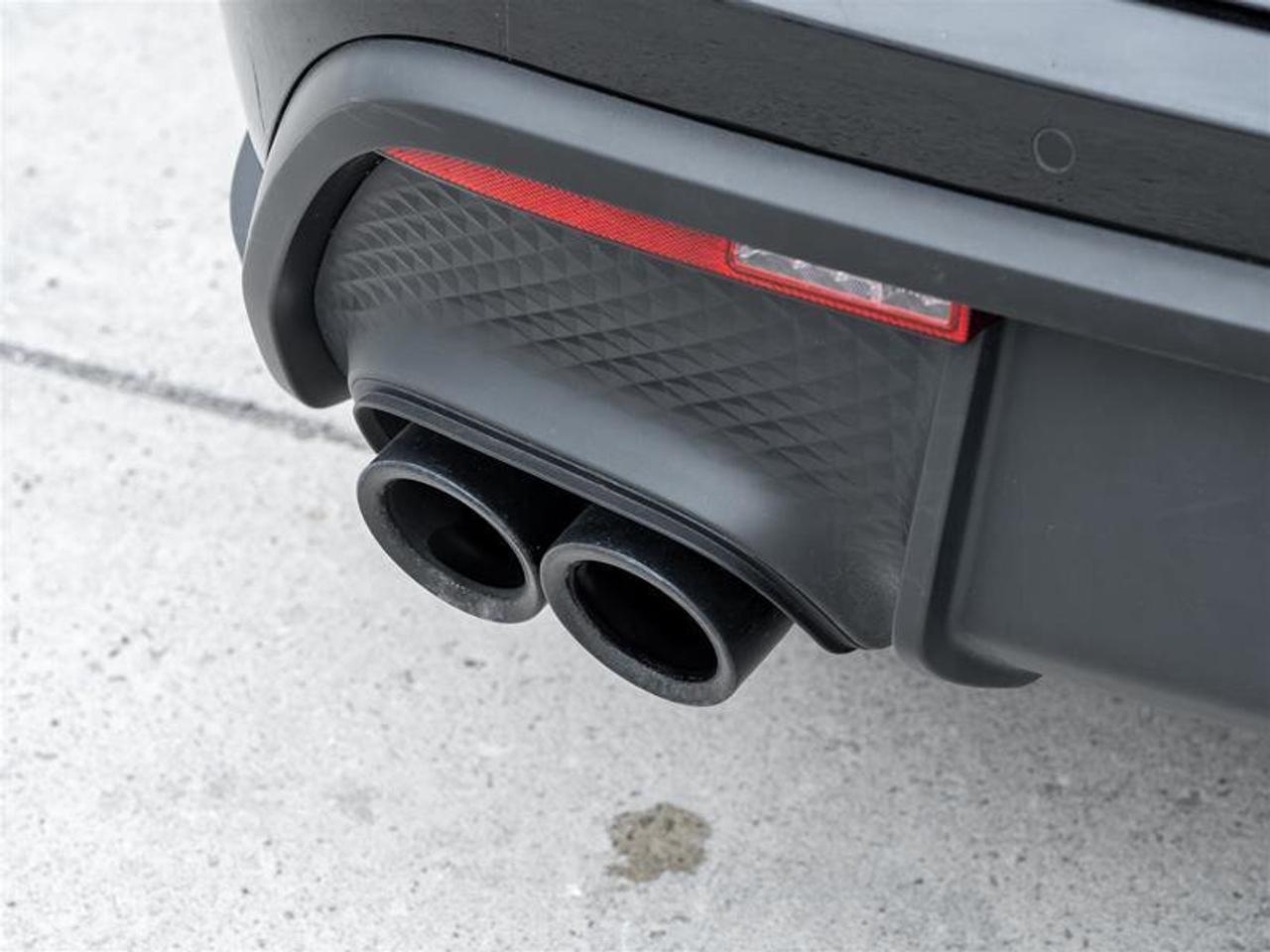 2023 Porsche Macan GTS AWD GTS Sport Pkg Burmester® High-End Surround Photo