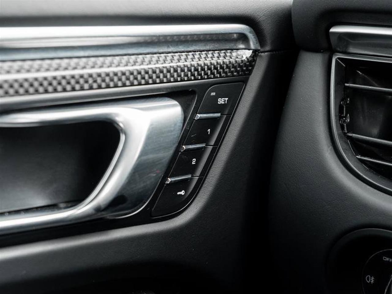 2023 Porsche Macan GTS AWD GTS Sport Pkg Burmester® High-End Surround Photo
