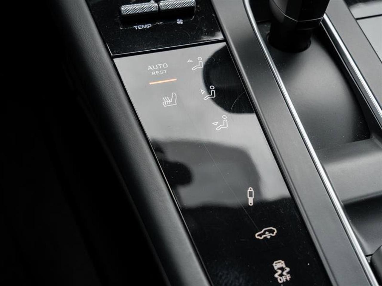 2023 Porsche Macan GTS AWD GTS Sport Pkg Burmester® High-End Surround Photo