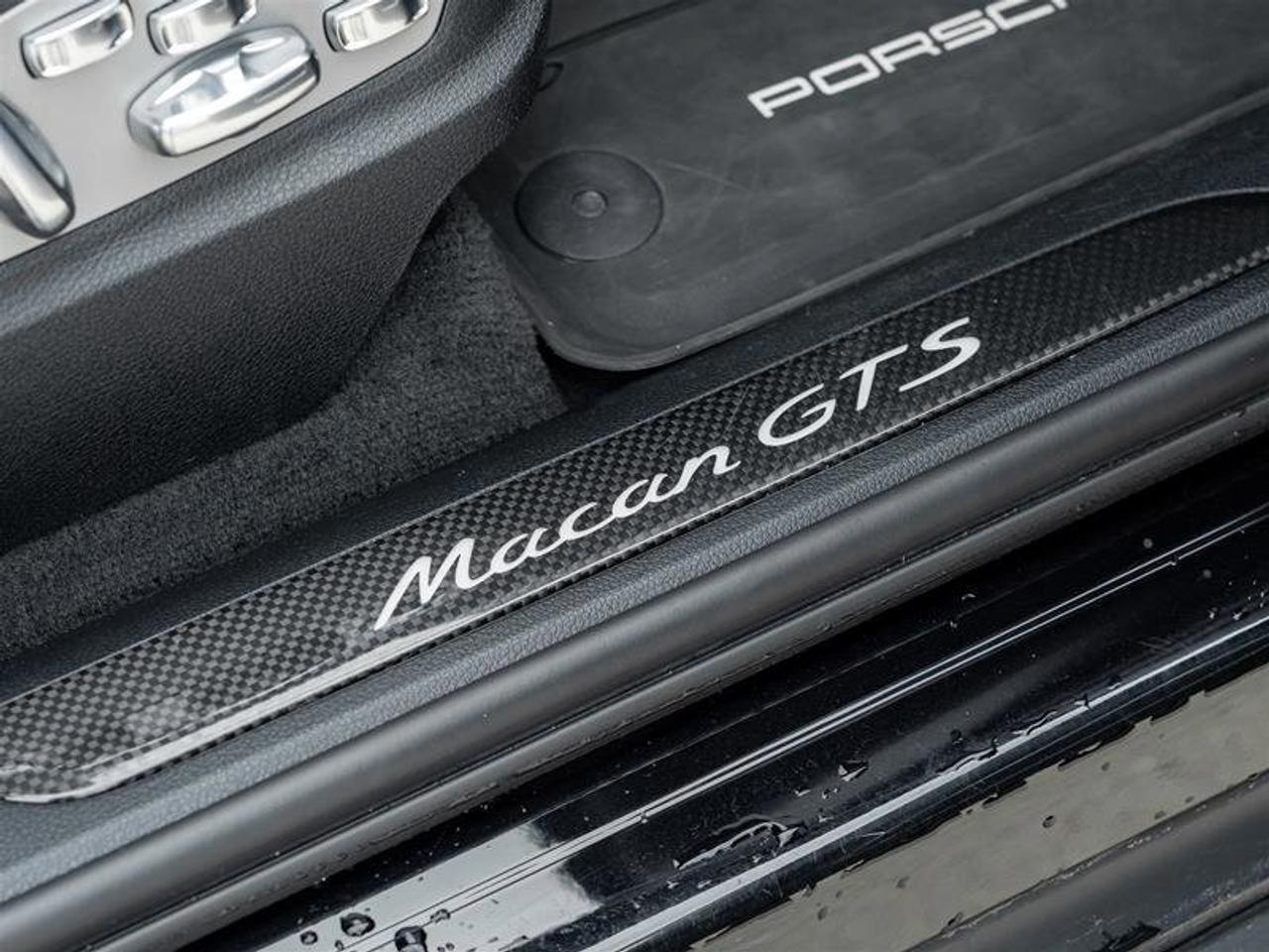 2023 Porsche Macan GTS AWD GTS Sport Pkg Burmester® High-End Surround Photo