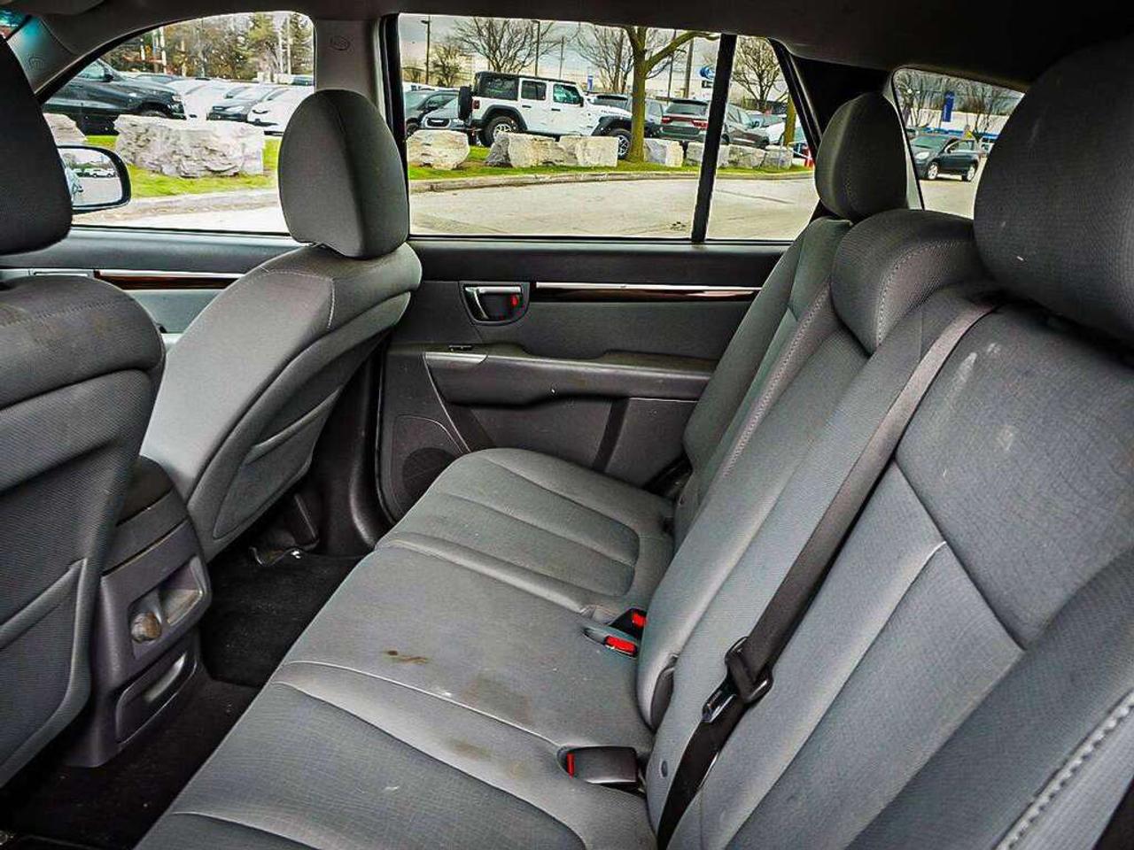 2012 Hyundai Santa Fe  Photo