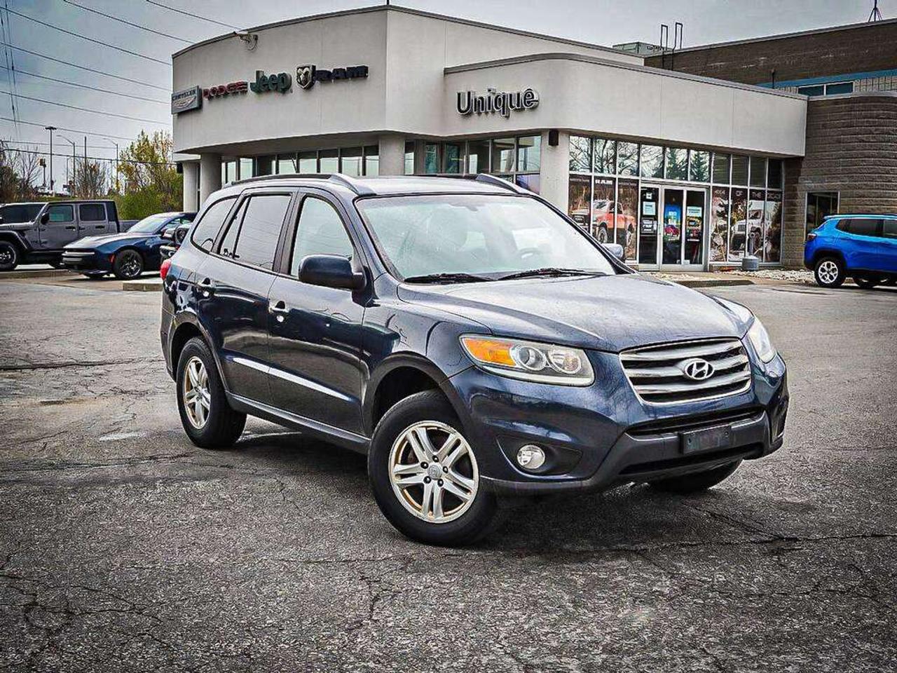 2012 Hyundai Santa Fe  Photo