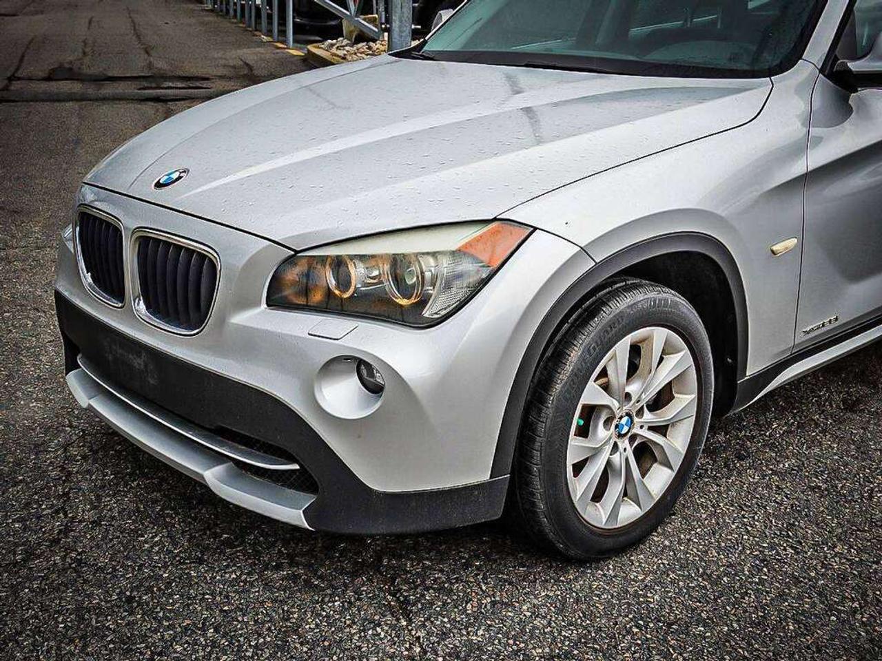 2012 BMW X1  Photo