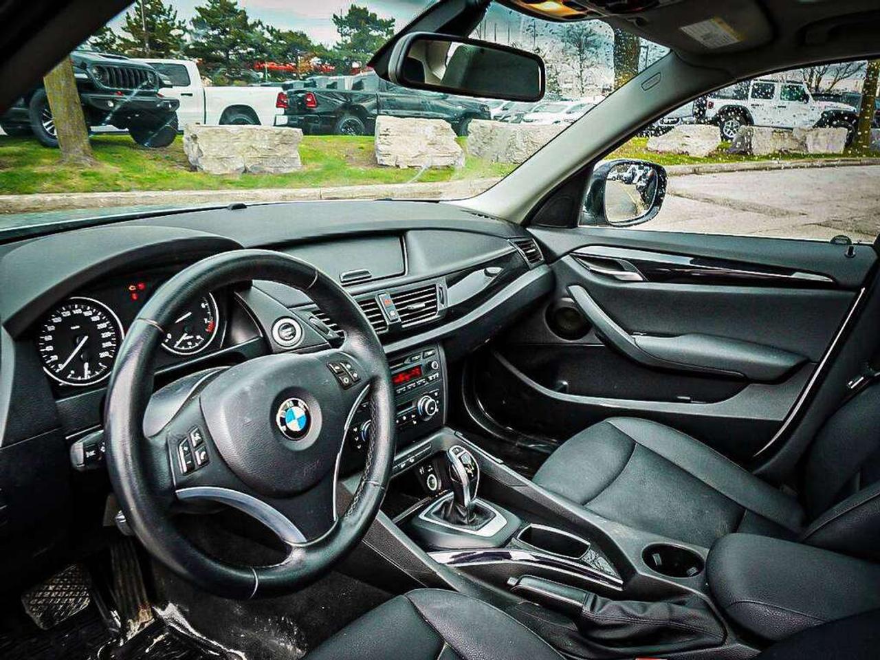 2012 BMW X1  Photo