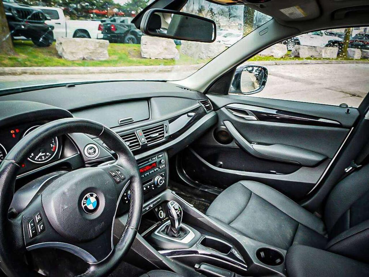 2012 BMW X1  Photo