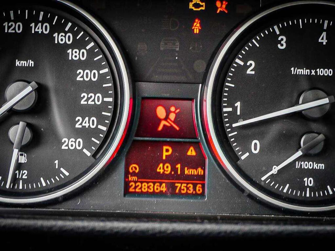 2012 BMW X1  Photo