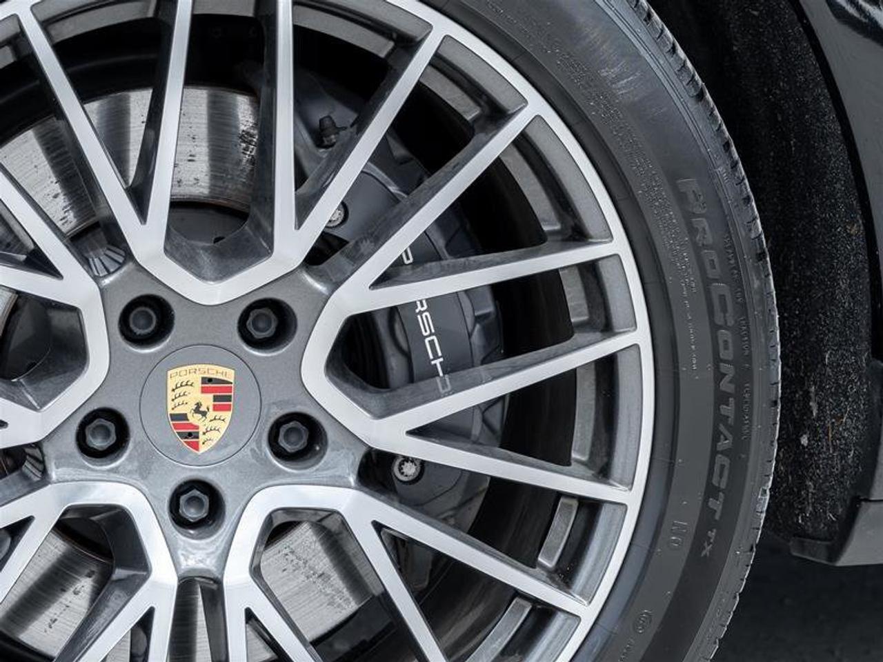 2022 Porsche Cayenne Coupe AWD Premium Pkg Plus Sport Exhaust System in Photo