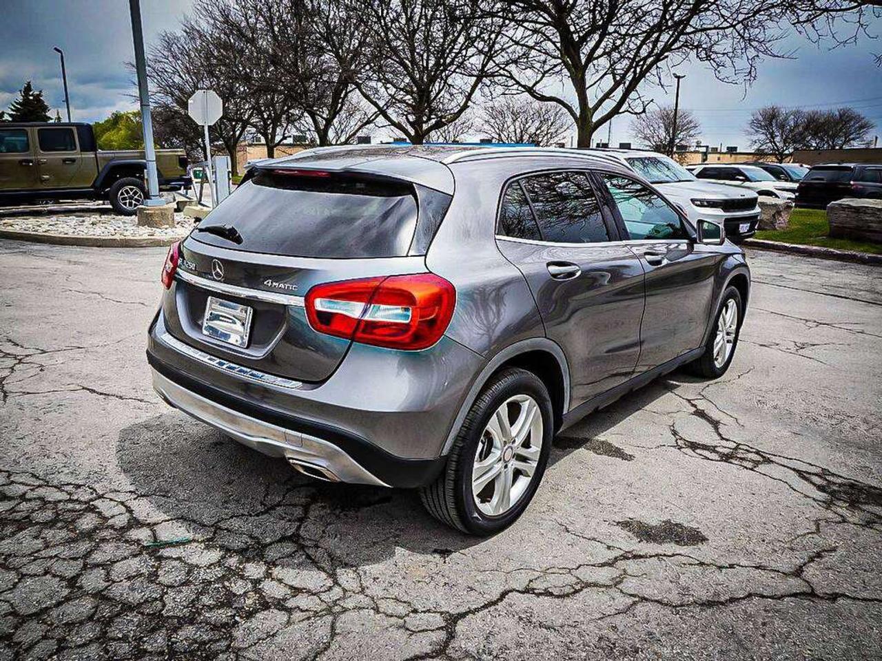 2017 Mercedes-Benz GLA  Photo