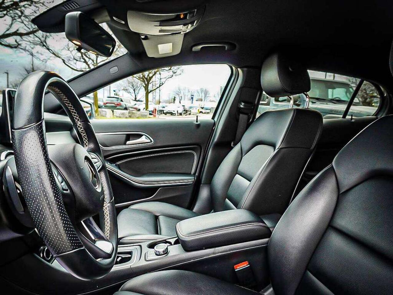 2017 Mercedes-Benz GLA  Photo