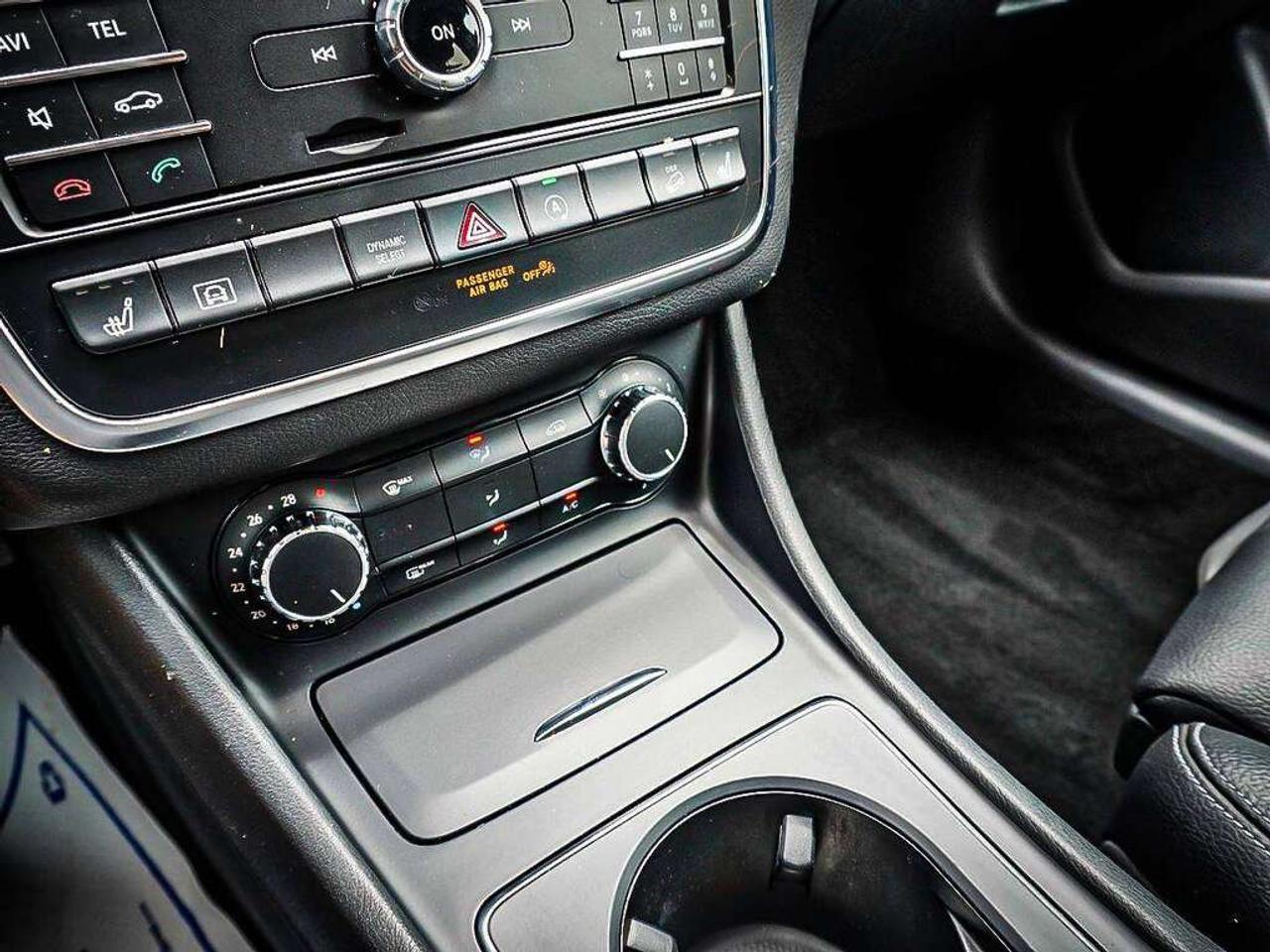 2017 Mercedes-Benz GLA  Photo