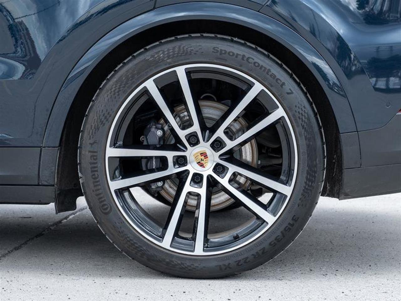 2024 Porsche Cayenne AWD Existing Warranty Valid Until May 2030 Premium Photo