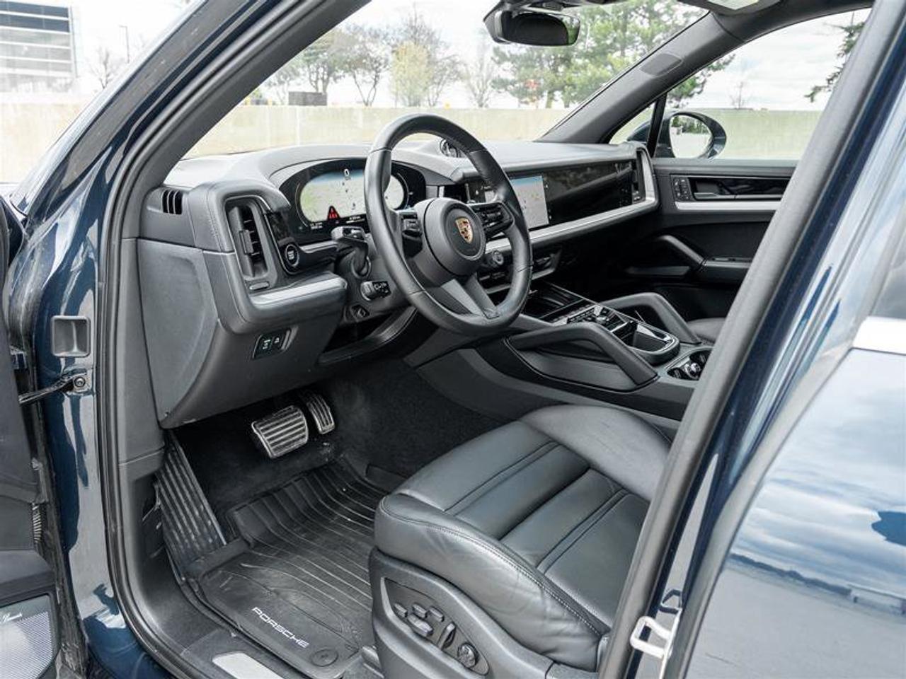 2024 Porsche Cayenne AWD Existing Warranty Valid Until May 2030 Premium Photo