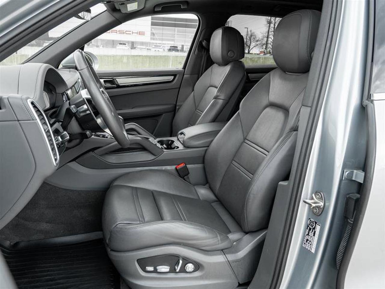 2021 Porsche Cayenne AWD Existing Warranty Until May 2026 Premium Plus Photo