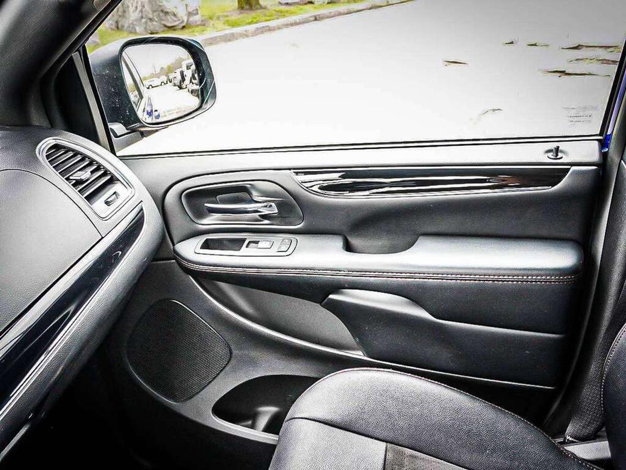 2020 Dodge Grand Caravan  Photo