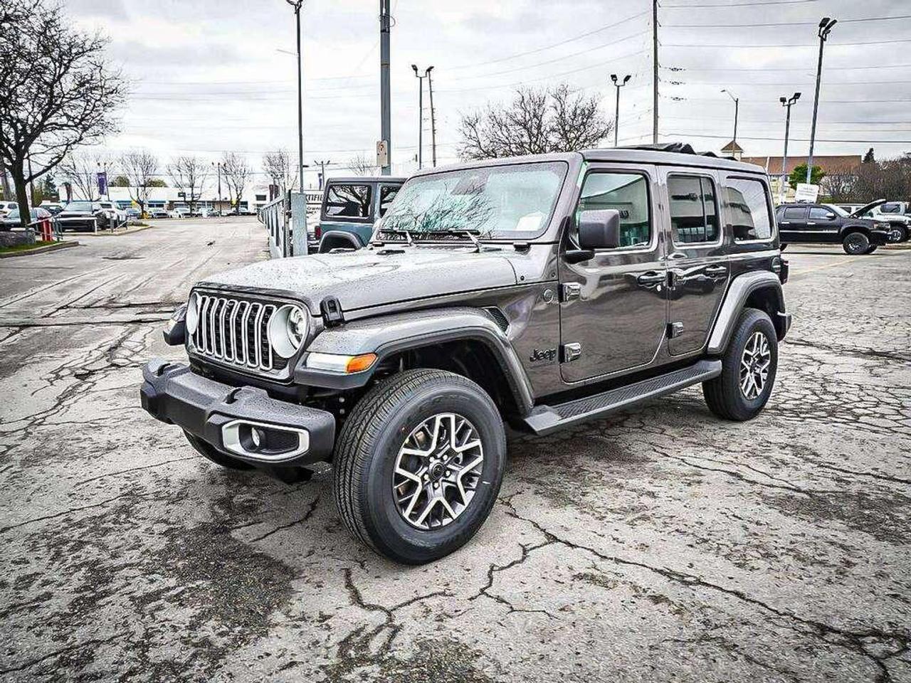 2026 Jeep Wrangler  Photo4