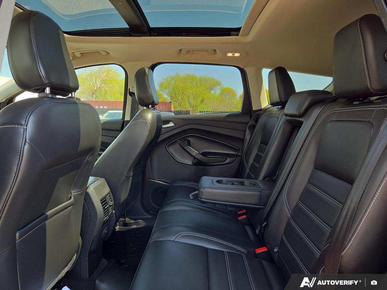 2019 Ford Escape SEL HEATED SEATS   SMART DEVICE INTEGRATION   KEYL Photo