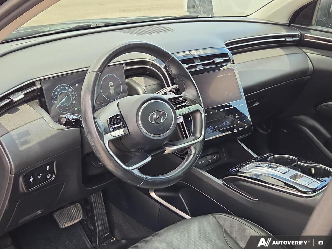 2023 Hyundai Tucson Hybrid Ultimate LEATHER   SUNROOF   NAVIGATION   COOLED S Photo